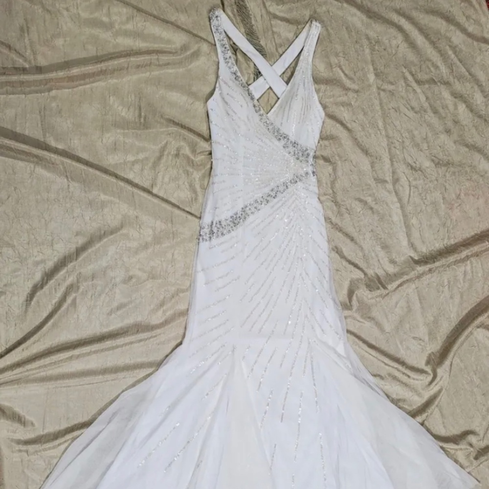 Homecoming Dress Cecily Brown Prom Dress Jeweled White Mermaid Size Small
